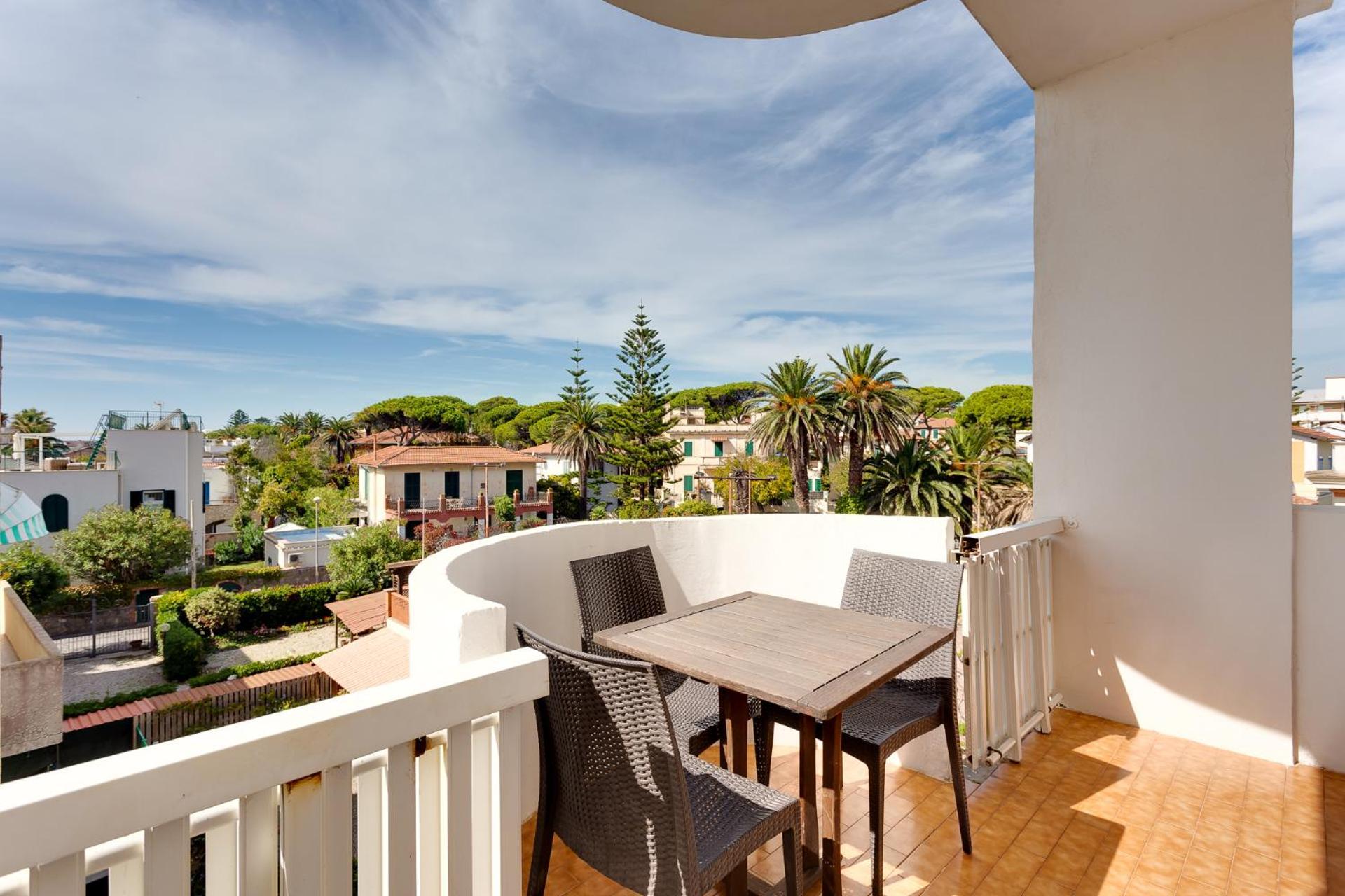 Aparthotel Cavalluccio Marino Santa Marinella