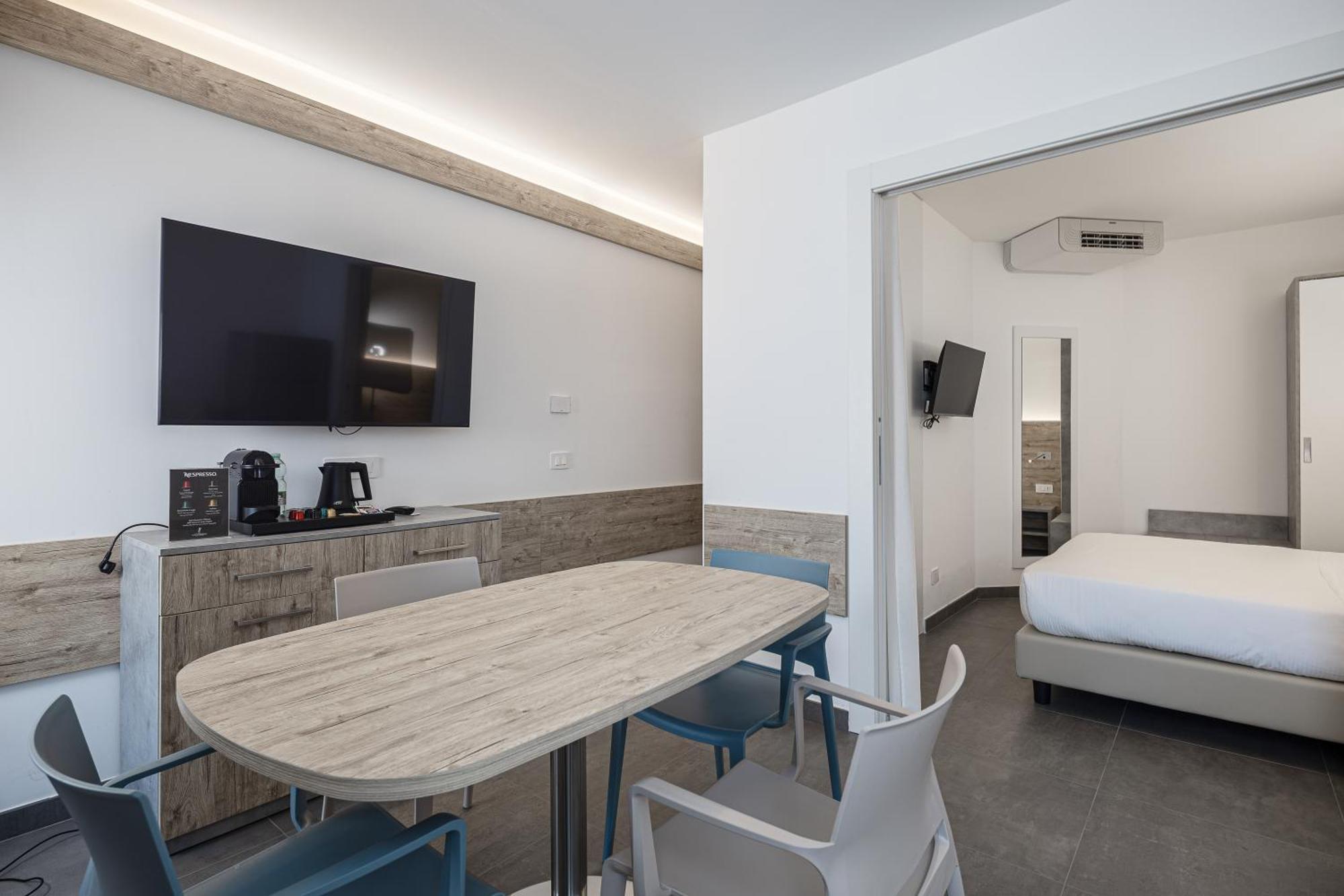 Aparthotel Cavalluccio Marino Santa Marinella